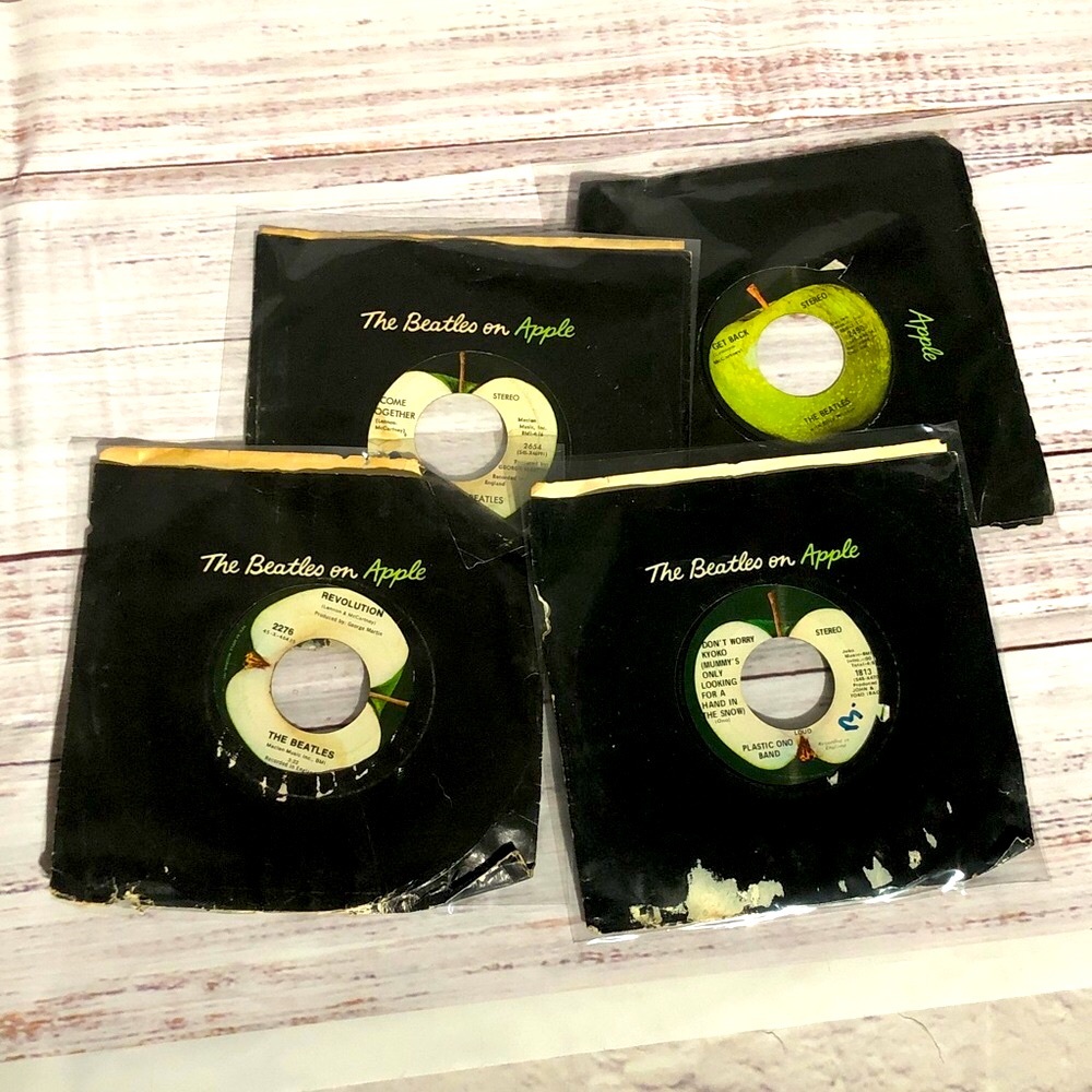 The Beatles Vinyl 45 RPM Capitol Record Set of 4 Plastic Ono Band Lennon McCartn
